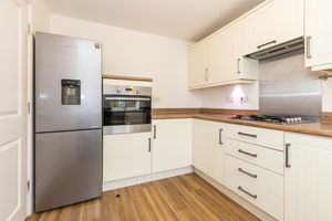 Kitchen- click for photo gallery